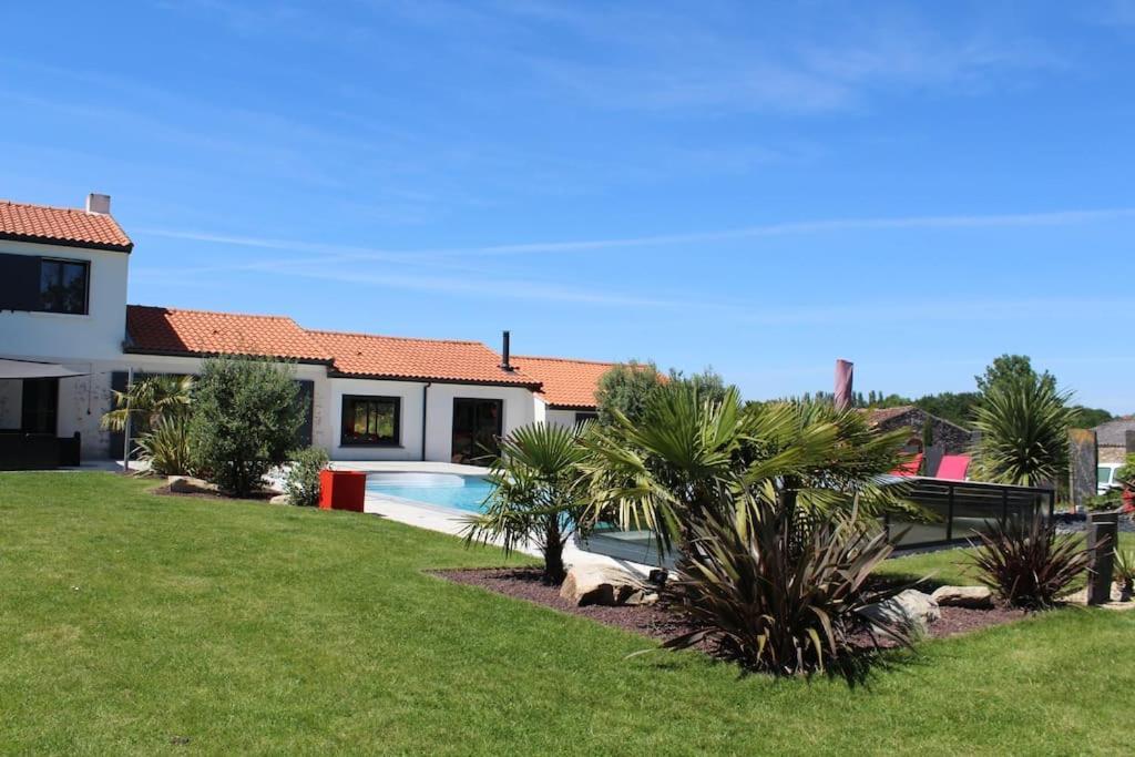 Villa Grand Standing Avec Piscine Proche Nantes La Chapelle-Heulin Exterior foto